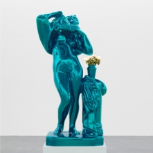 Metallic Venus high chromium stainless steel with transparent color coating, live flowering plants 100 x 52 x 40 inches 254 x 132.1 x 101.6 cm © Jeff Koons 2010-2012